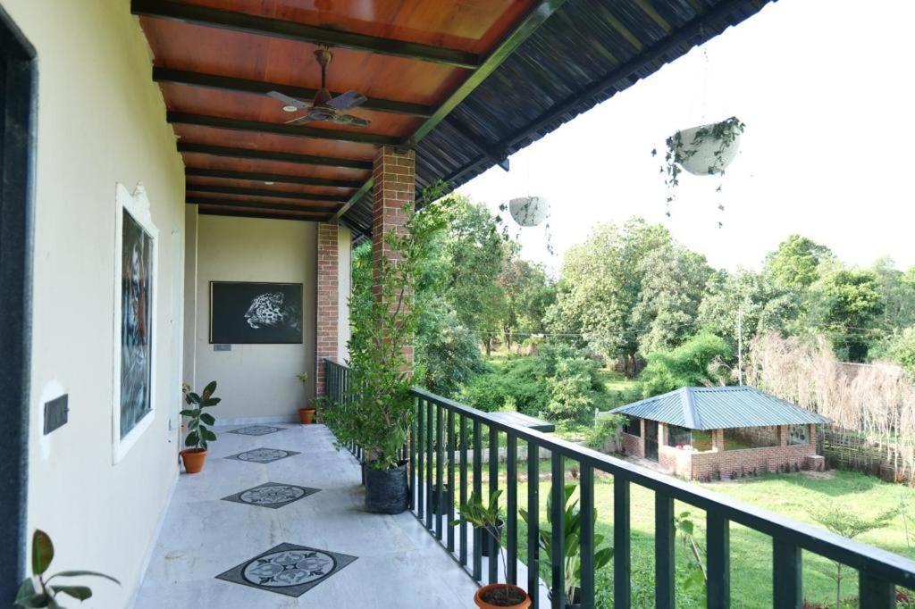 Appartamento Jewel Of Jungle Tāla Esterno foto